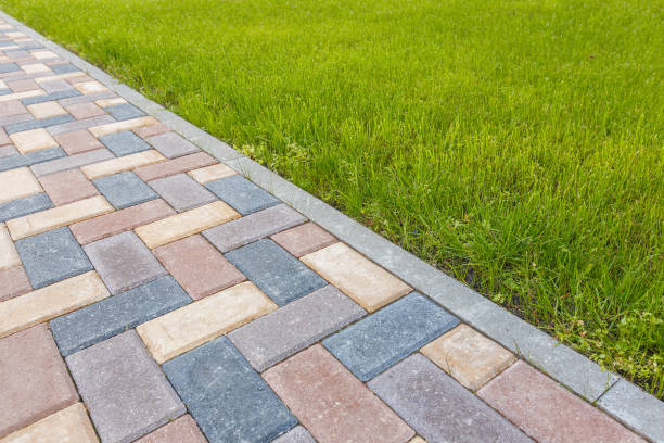 Best Driveway Pavers Cost  in USA